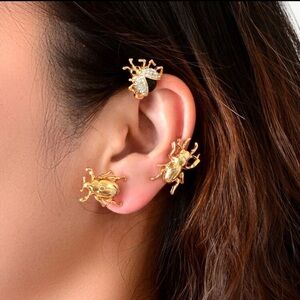 🪲 Awesome Pierce-less Metallic Rhinestone Beetle Bugs Left Ear Ear Cuff 🪲